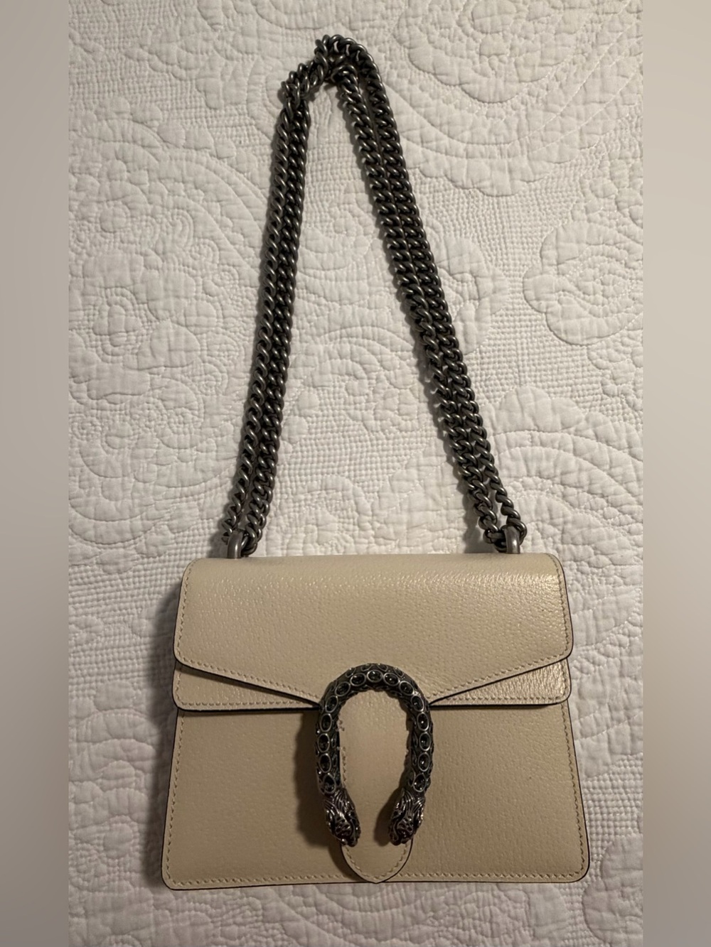Gucci Cream Leather Dionysus Small Shoulder Bag with Dark Silver Chain